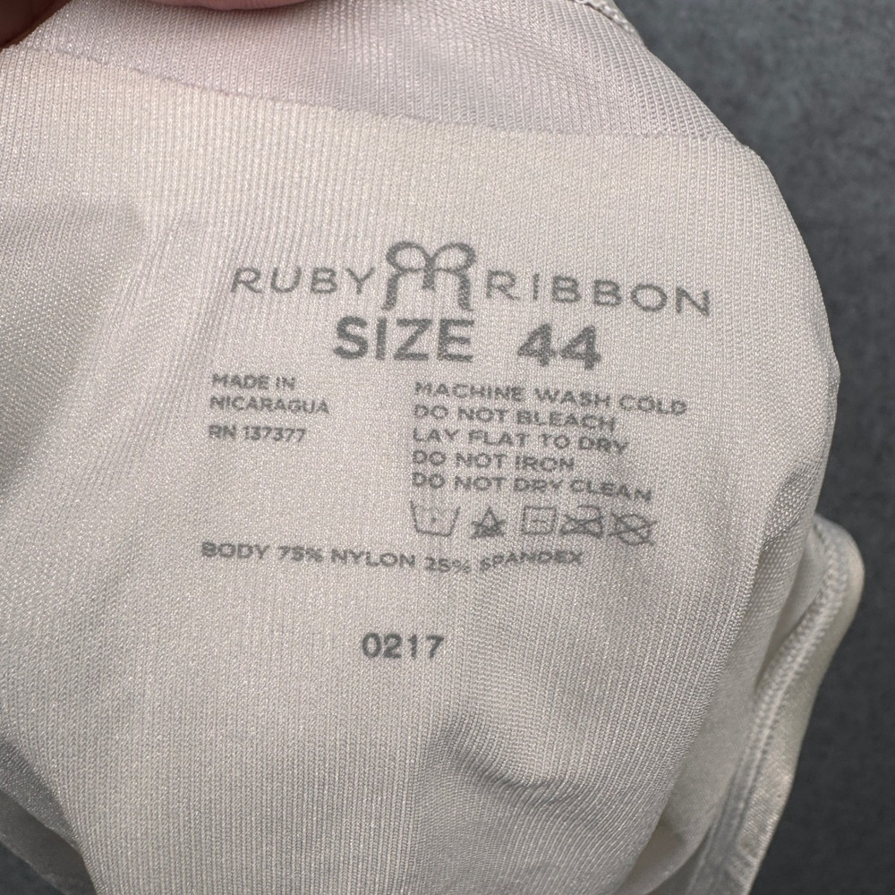 Ruby Ribbon Cami Womens 44 Champagne White Wireless Shaping Tank Top Camisole - Picture 3 of 6